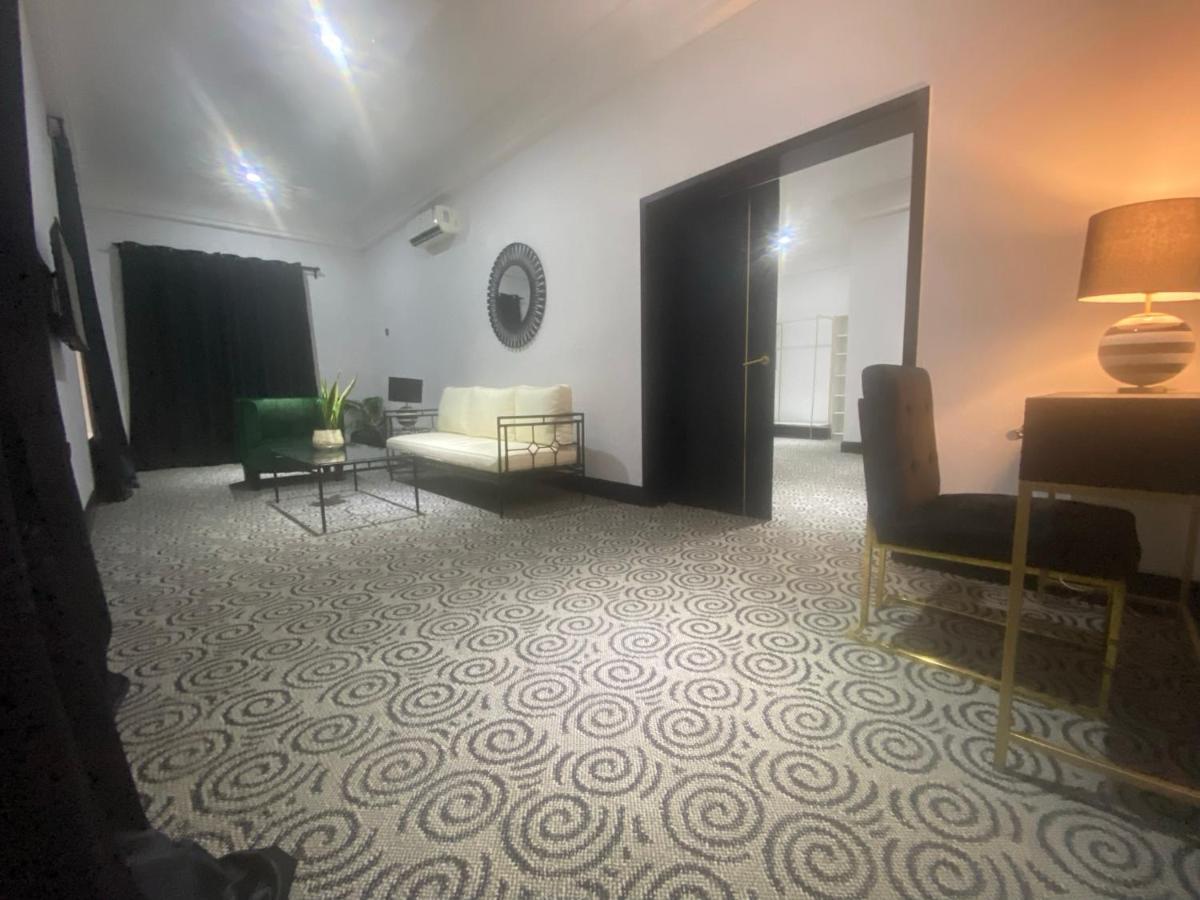 Muse Boutique Hotel Enugu Ngoại thất bức ảnh